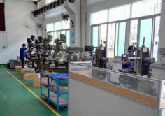 模具部銑床、磨床區(qū)